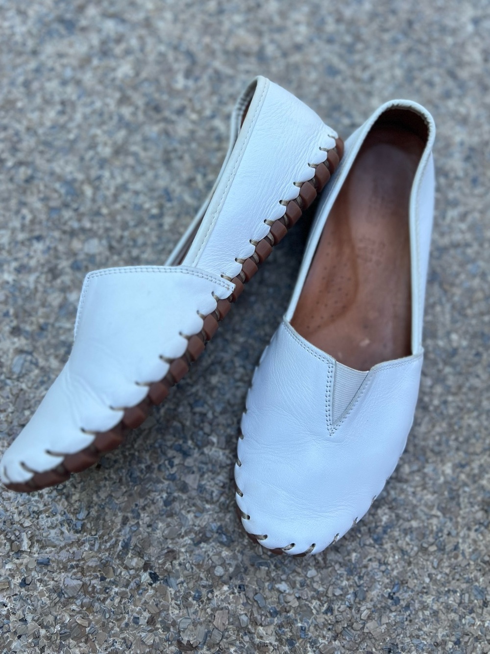 SPRING STEP White Women's Leather Slip-On Loafers Driving Shoes